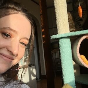 Meet your Posher, Johnnie